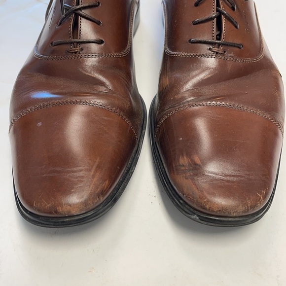 Ferragamo brown leather Oxfords - Picture 2 of 8